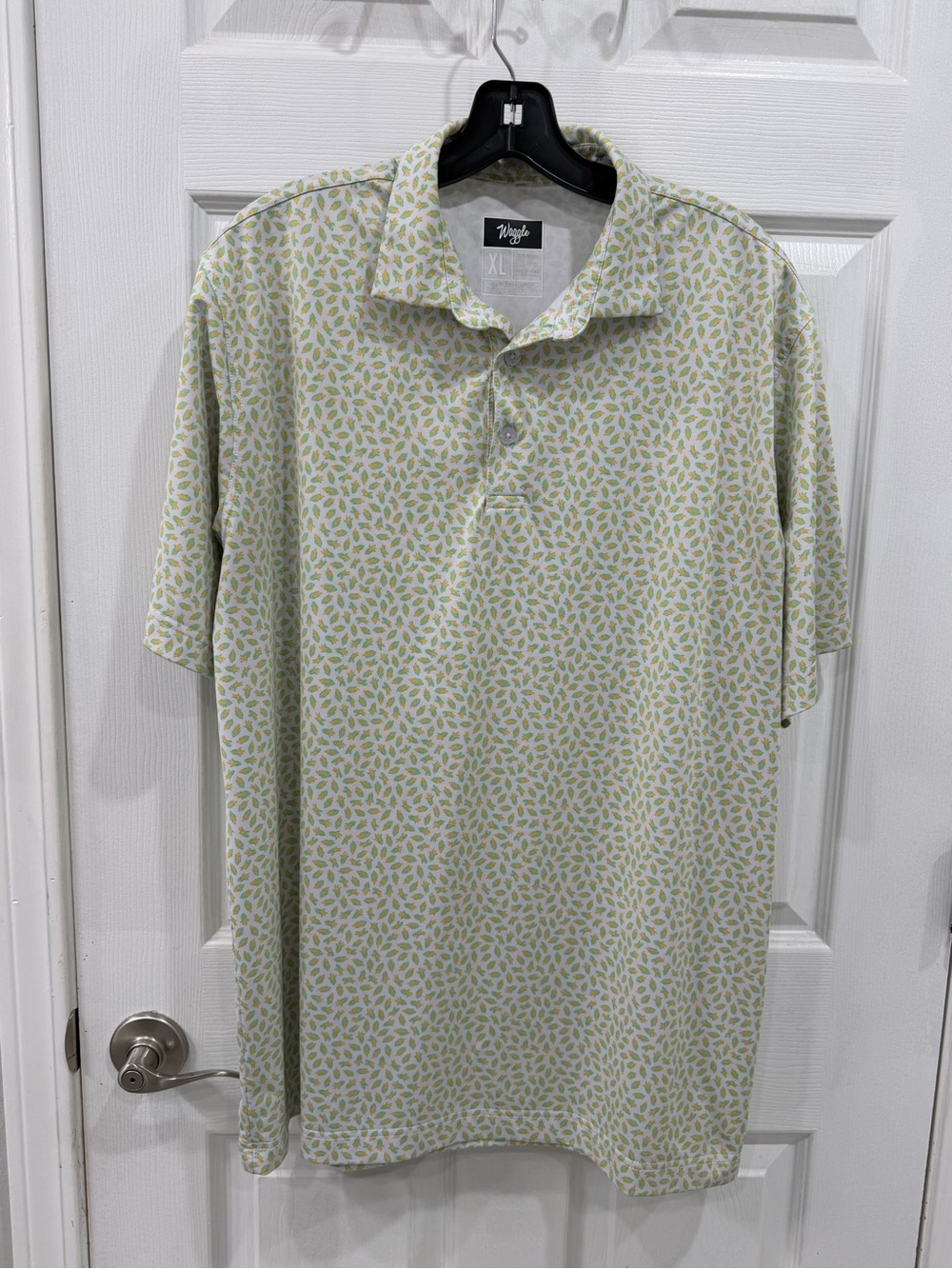 Waggle Golf men’s polo corn print